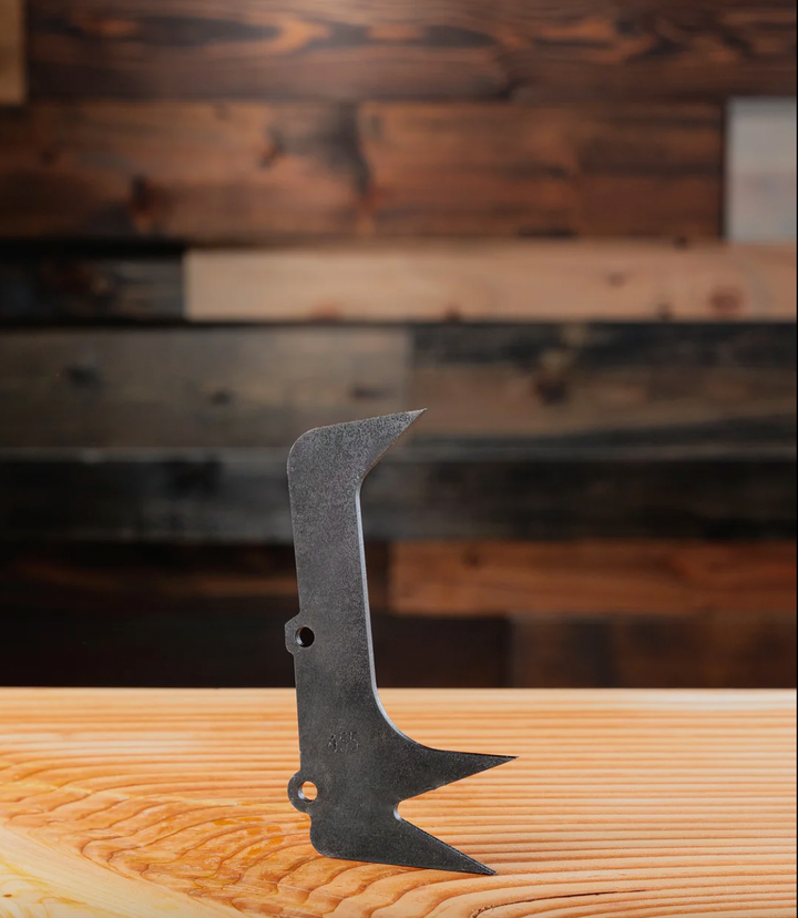 3-POINT WESTCOAST SAW™ FELLING DOGS – The shop Forestry & Supply